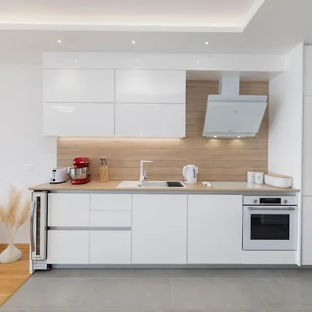 With Parking Space - 23931 Makarska