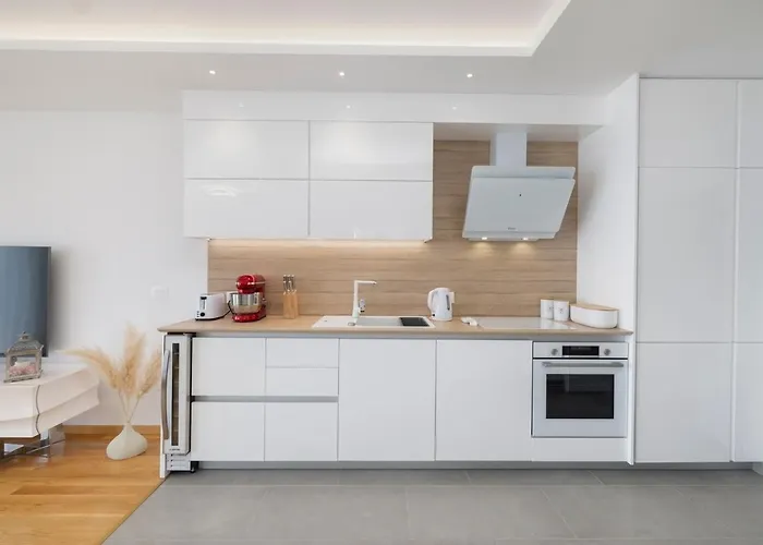 With Parking Space - 23931 Makarska